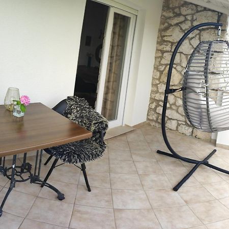Riviera Rooms And Apartments Palit المظهر الخارجي الصورة