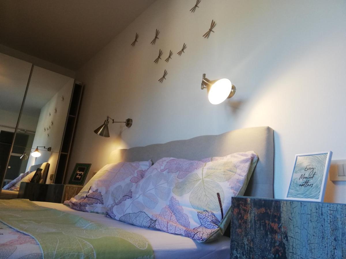 Riviera Rooms And Apartments Palit المظهر الخارجي الصورة