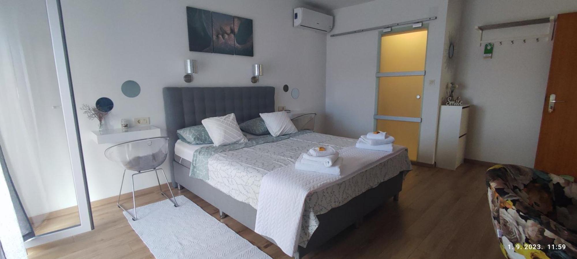 Riviera Rooms And Apartments Palit المظهر الخارجي الصورة