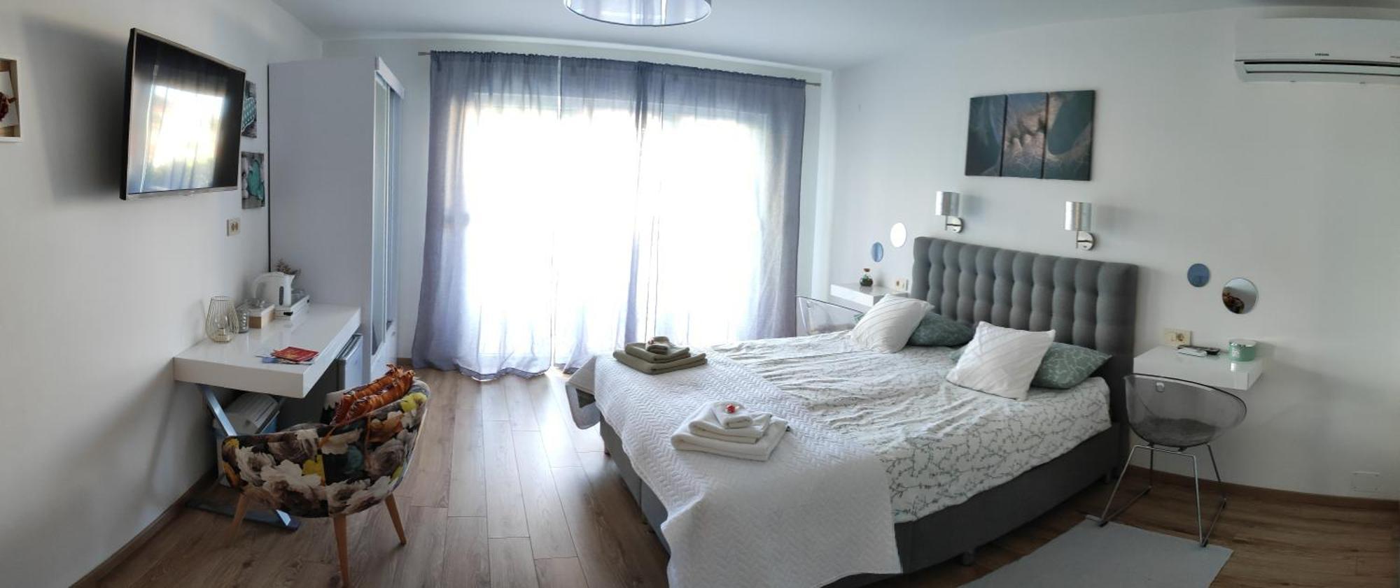 Riviera Rooms And Apartments Palit المظهر الخارجي الصورة